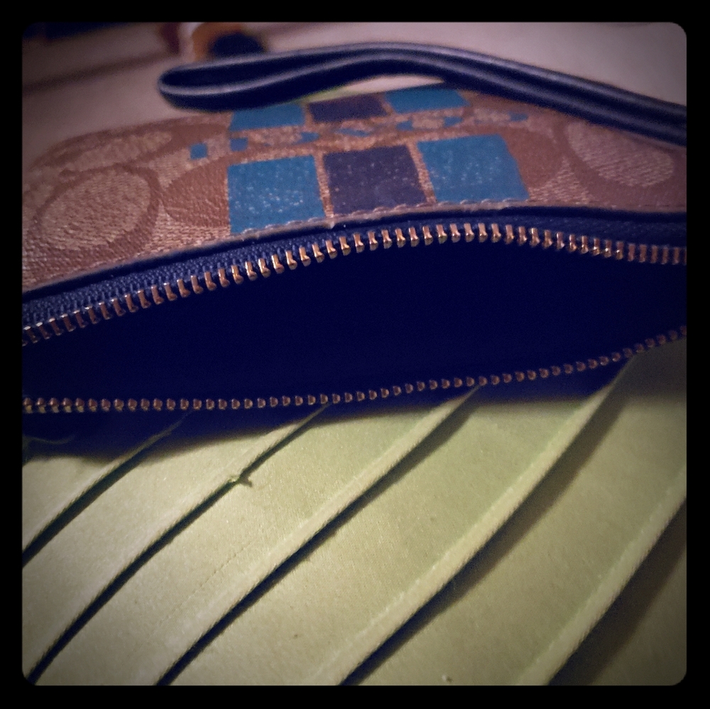 Coach hand purse